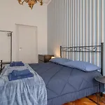 Apartment Ezio House